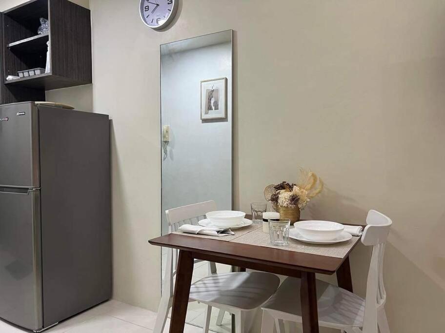 Cozy High Ceiling Studio @ Ortigas Near Podium, Megamall Apartment Manila Luaran gambar